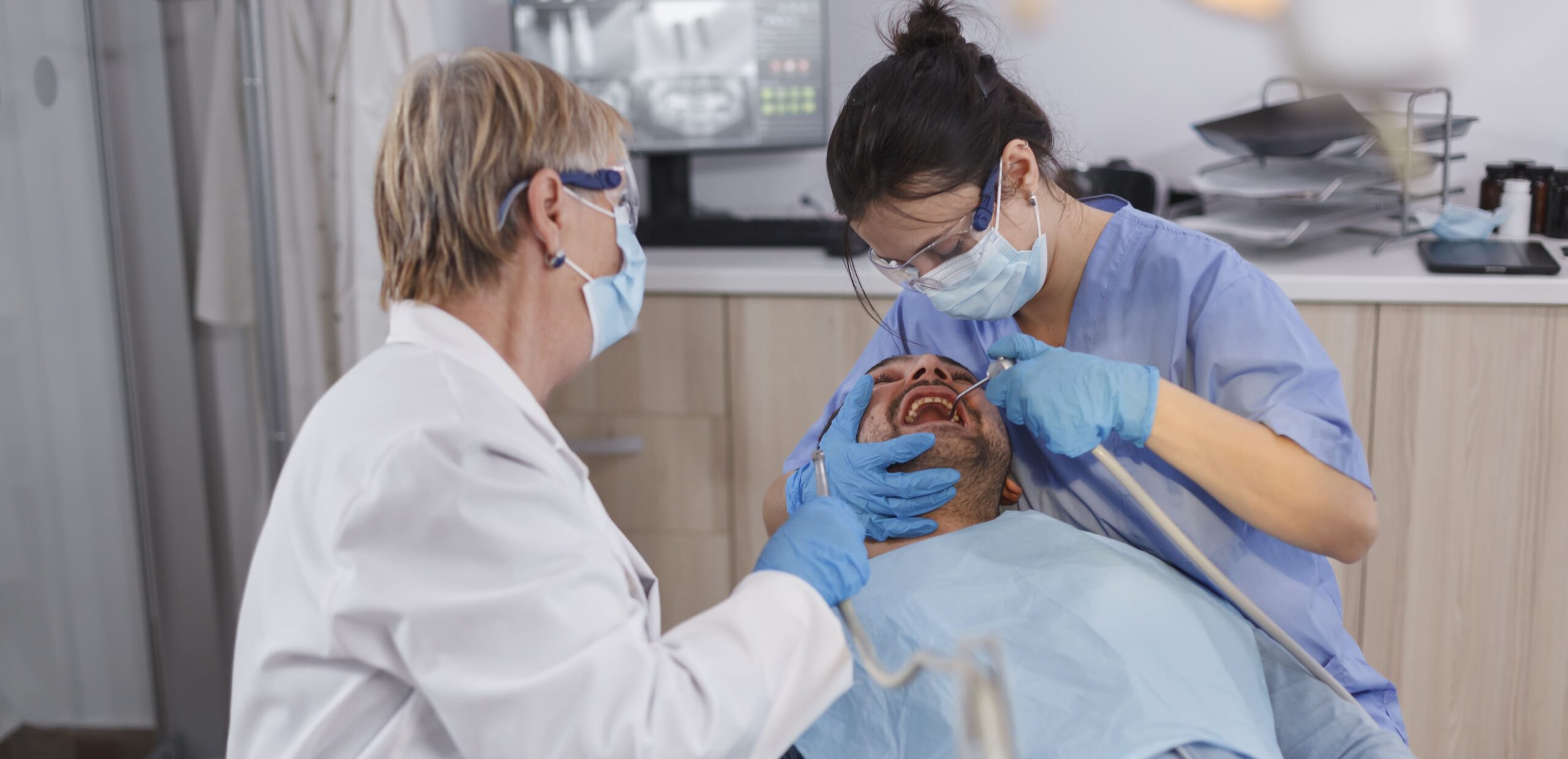 Dental Implants in Kolkata